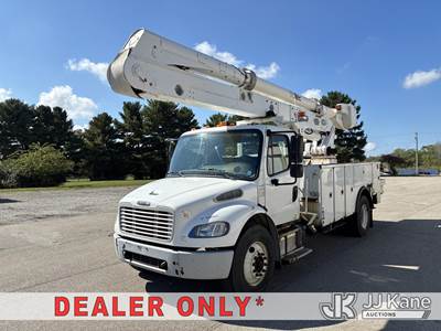 Altec AA55, 60 ft, Material Handling Bucket Truck