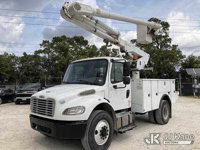 Altec L42A, 47 ft, Over-Center Bucket Truck