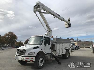 HiRanger TL50M, 55 ft, Articulating & Telescopic Material Handling Bucket Truck