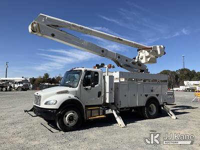 Altec AA55E-MH, 60 ft, Articulating & Telescopic Material Handling Bucket Truck
