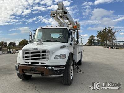 Altec TA41M, 46 ft, Articulating & Telescopic Material Handling Bucket Truck