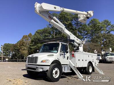 Altec AM55E, 61 ft, Over-Center Material Handling Bucket Truck