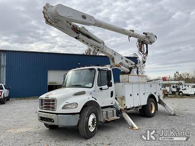 Altec AM55, 60 ft, Over-Center Material Handling Bucket Truck