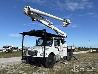 Altec LR758RM, 63 ft, Over-Center Bucket Truck