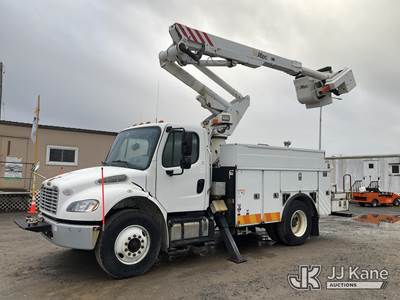 Altec TA41-M, 45 ft, Articulating & Telescopic Material Handling Bucket Truck