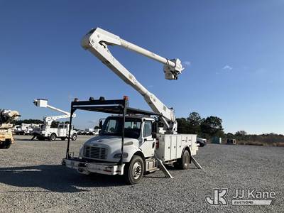 Altec AA755-MH, 60 ft, Material Handling Bucket Truck