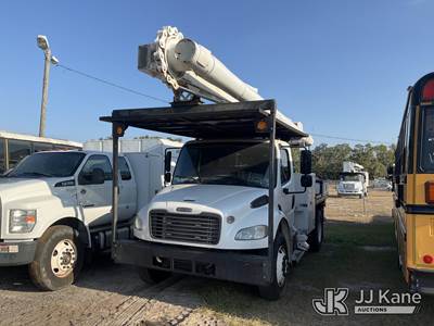 Altec LR758, 63 ft, Over-Center Bucket Truck
