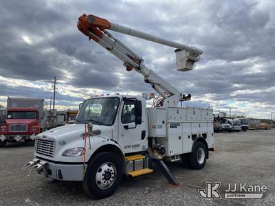 Altec L42A, 47 ft, Over-Center Bucket Truck