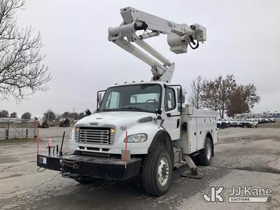 Altec TA45M, 049 ft, Articulating & Telescopic Material Handling Bucket Truck