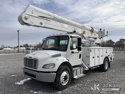 Altec AA55E-MH, 61 ft, Material Handling Bucket Truck
