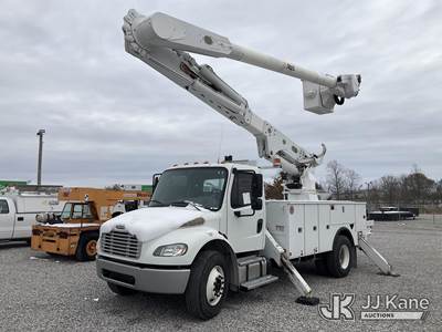 Altec AM55E, 60 ft, Over-Center Material Handling Bucket Truck