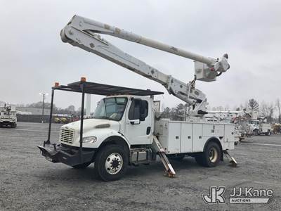 Altec AA55-MH, 60 ft, Material Handling Bucket Truck
