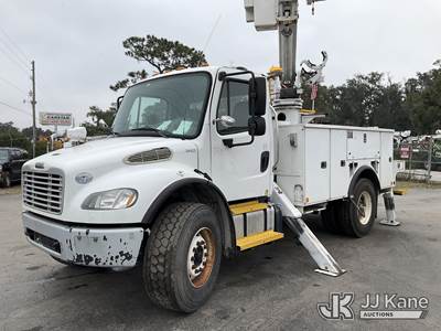 Altec L42M, 47 ft, Over-Center Material Handling Bucket Truck