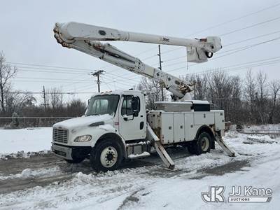 Altec AM55, 60 ft, Over-Center Material Handling Bucket Truck