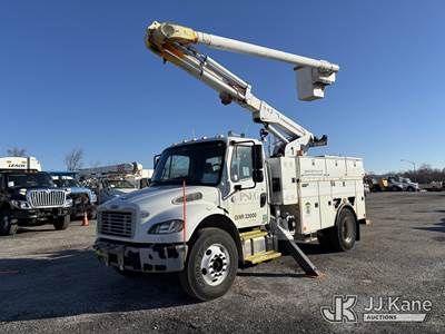 Altec L42A, 47 ft, Over-Center Bucket Truck