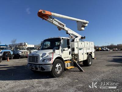 Altec L42A, 47 ft, Over-Center Bucket Truck