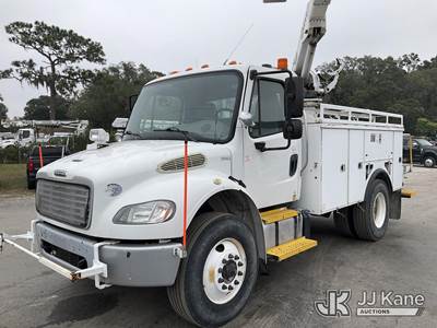 Altec L42A, 47 ft, Over-Center Bucket Truck