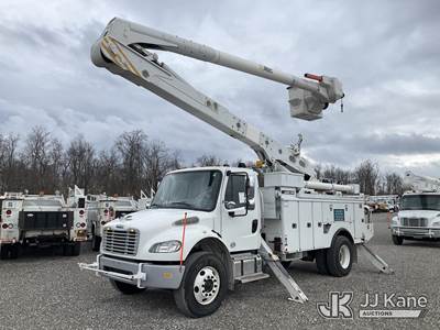 Altec AN55E, 60 ft, Material Handling Bucket Truck