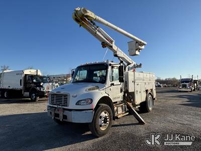 Altec L42A, 47 ft, Over-Center Bucket Truck