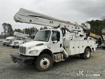 Altec AA55, 60 ft, Material Handling Bucket Truck
