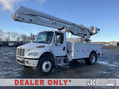 Altec AA55-MH, 60 ft, Material Handling Bucket Truck
