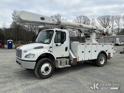 Altec AM55-MH, 60 ft, Over-Center Material Handling Bucket Truck