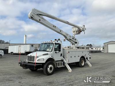 Altec AA55-MH, 60 ft, Articulating Material Handling Bucket Truck