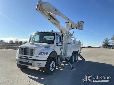Altec AM55, 61 ft, Over-Center Material Handling Bucket Truck