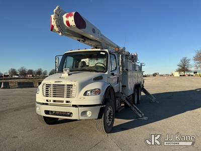 Altec AM60E-MH, 65 ft, Over-Center Material Handling Bucket Truck