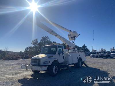 Altec AA755L, 60 ft, Material Handling Bucket Truck