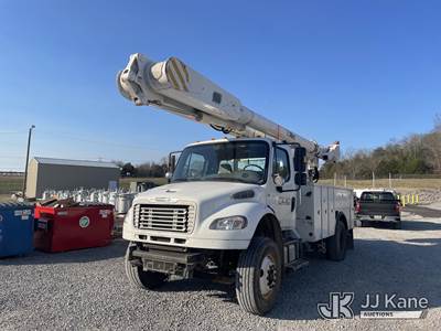Altec AM855-MH, 60 ft, Over-Center Material Handling Bucket Truck