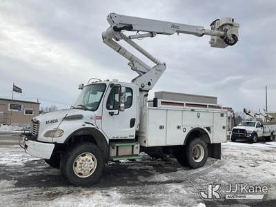 Altec TA40, 45 ft, Articulating & Telescopic Bucket Truck