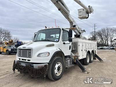 Altec AM55, 60 ft, Over-Center Material Handling Bucket Truck