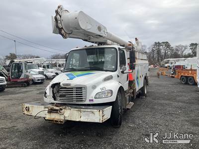 Altec AM55E, 60 ft, Over-Center Material Handling Bucket Truck