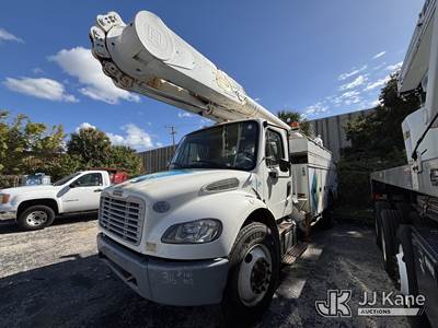 Altec AM55, 61 ft, Over-Center Material Handling Bucket Truck