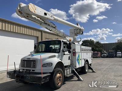 Altec AM855-MH, 60 ft, Over-Center Material Handling Bucket Truck