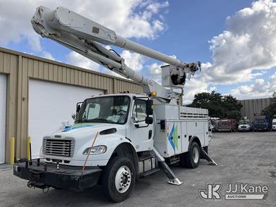 Altec AM855-MH, 60 ft, Over-Center Material Handling Bucket Truck