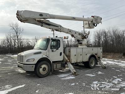 Altec AM55, 60 ft, Material Handling Bucket Truck