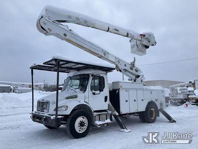 Altec AA55-MH, 60 ft, Material Handling Bucket Truck