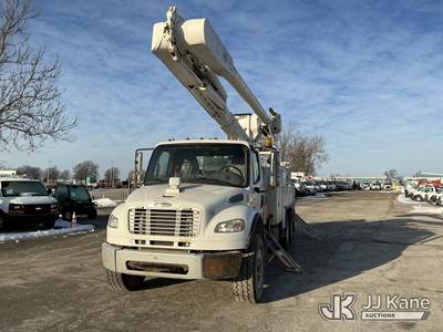 Altec AM60E, 65 ft, Over-Center Material Handling Bucket Truck