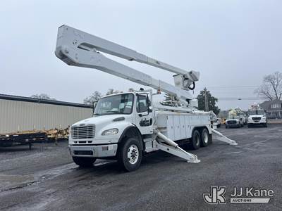 Altec A77T-E93, 98 ft, Articulating & Telescopic Material Handling Elevator Bucket Truck