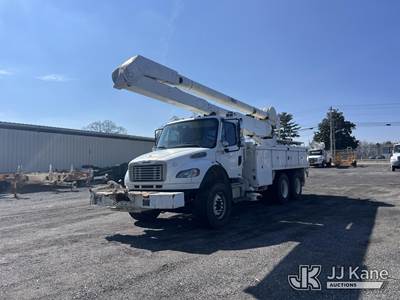 Altec AA55L, 60 ft, Material Handling Bucket Truck