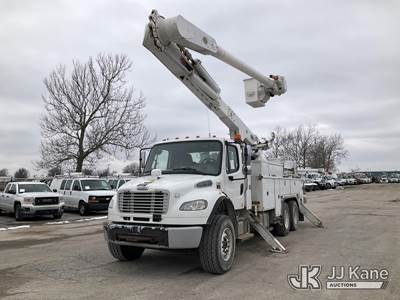 Altec AM60E, 65 ft, Over-Center Material Handling Bucket