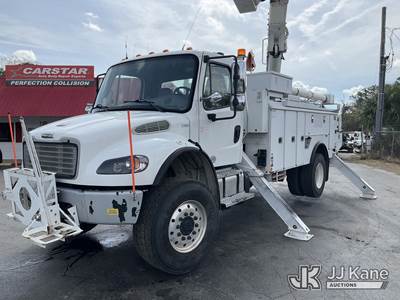 Altec AN55E, 60 ft, Material Handling Bucket Truck
