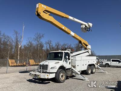 Altec A77-TE93MH, 98 ft, Articulating & Telescopic Material Handling Elevator Bucket Truck