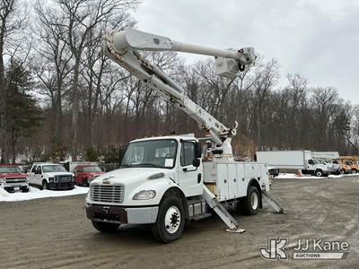 Altec AM55, 60 ft, Material Handling Bucket Truck