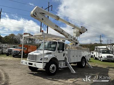 Altec AA55-MH, 60 ft, Material Handling Bucket Truck