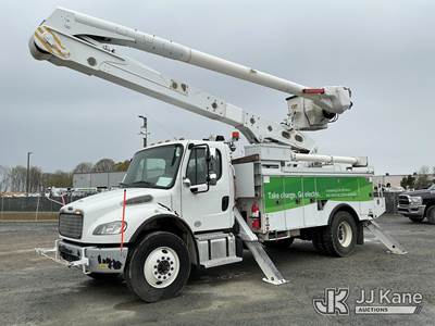Altec AA55E-MH, 60 ft, Material Handling Bucket Truck
