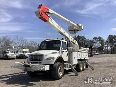 Altec AA55E-MH, 61 ft, Material Handling Bucket Truck