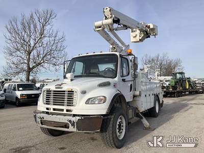 Altec TA41M, 45 ft, Articulating & Telescopic Material Handling Bucket Truck